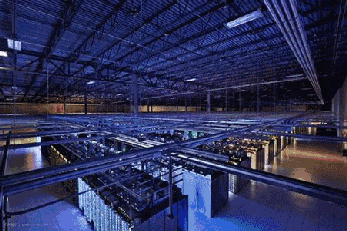 6890436e36b51.gif